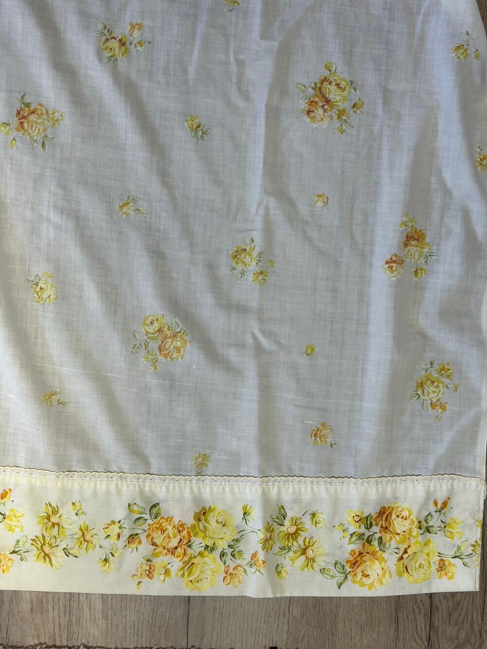 Vintage Full Flat Sheet Yellow Rose Floral Border Cottagecore Bedding
